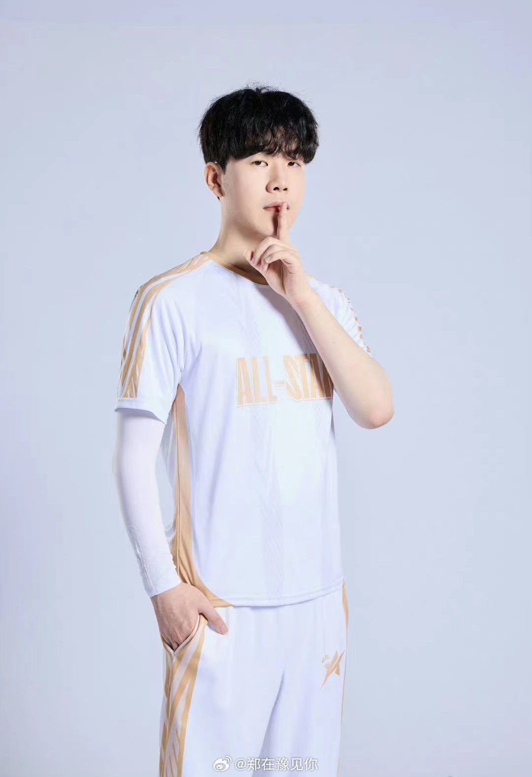 #WBG 续约#来回拉扯没意思，你就说theshy还会不会续约wbg吧#电竞星联