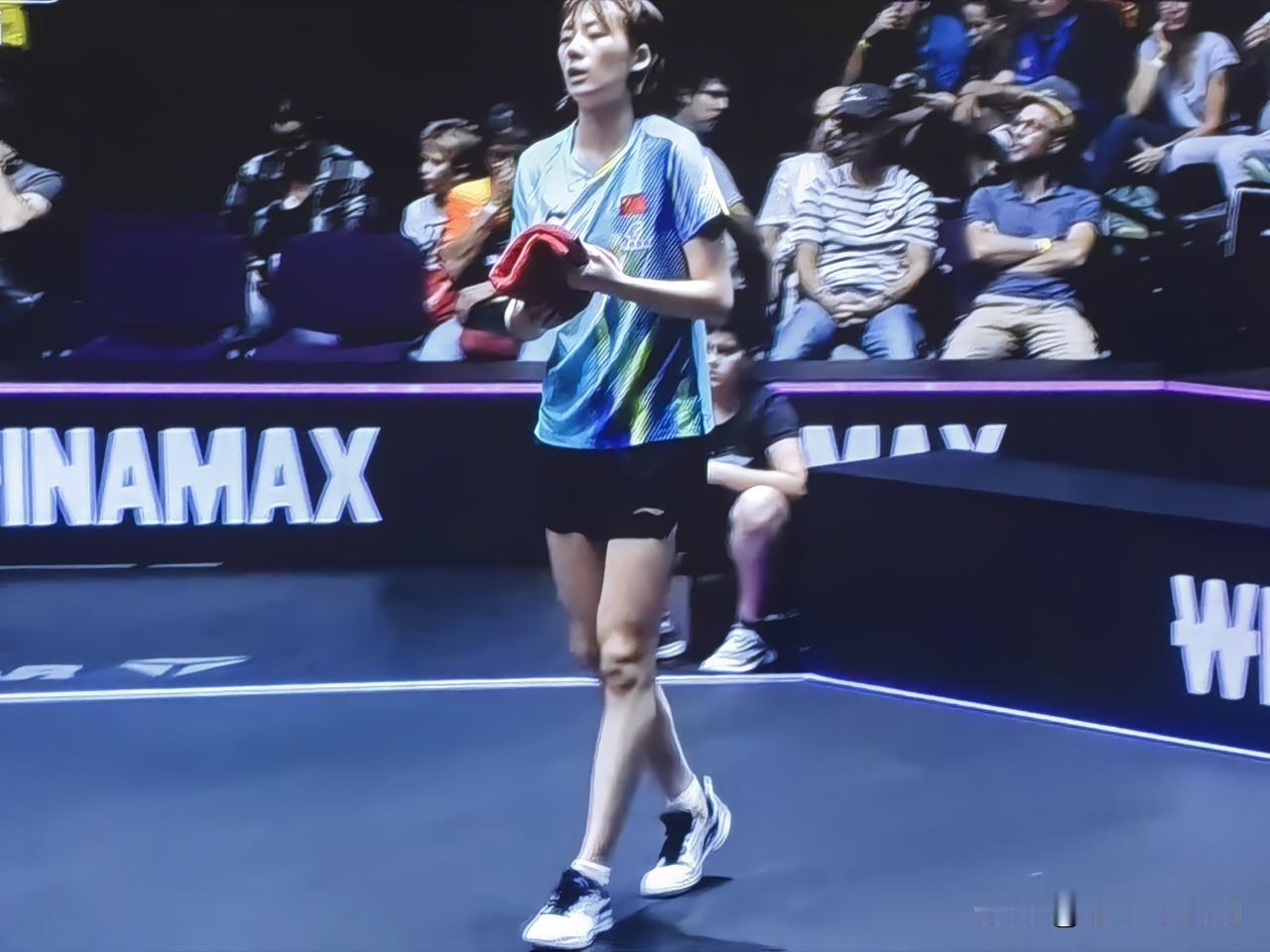 3:0战胜王曼昱绝非偶然，陈熠有打败任何人的实力。
刚刚结束的蒙彼利埃冠军赛女单