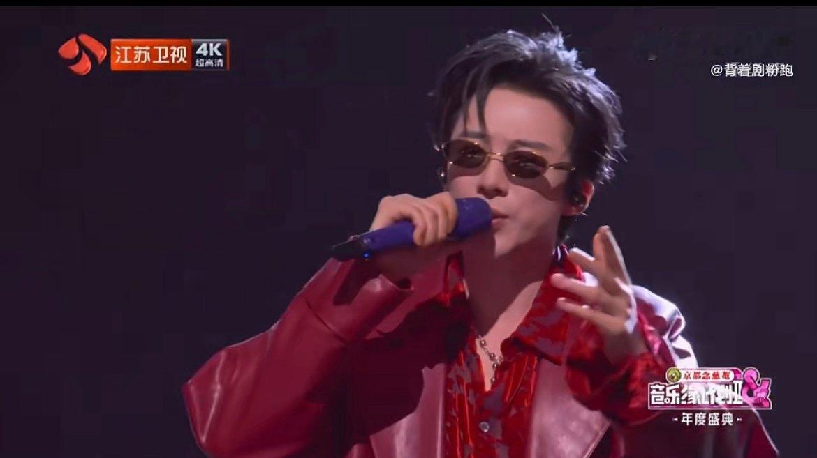 刘宇宁张峻豪合唱把你的名字念一万遍 烟嗓与清冽声线的碰撞太绝了！一首歌唱出双倍感