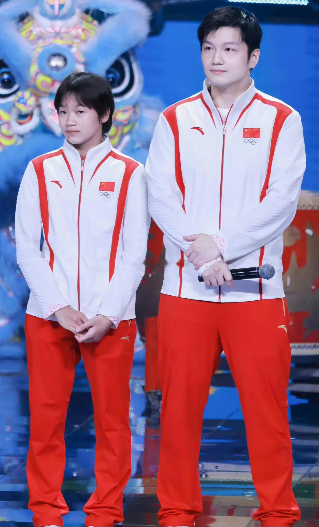 #樊振东退场忘关麦和全红婵开心对话# 樊振东这声“芜湖”展现的有多开心[太开心]