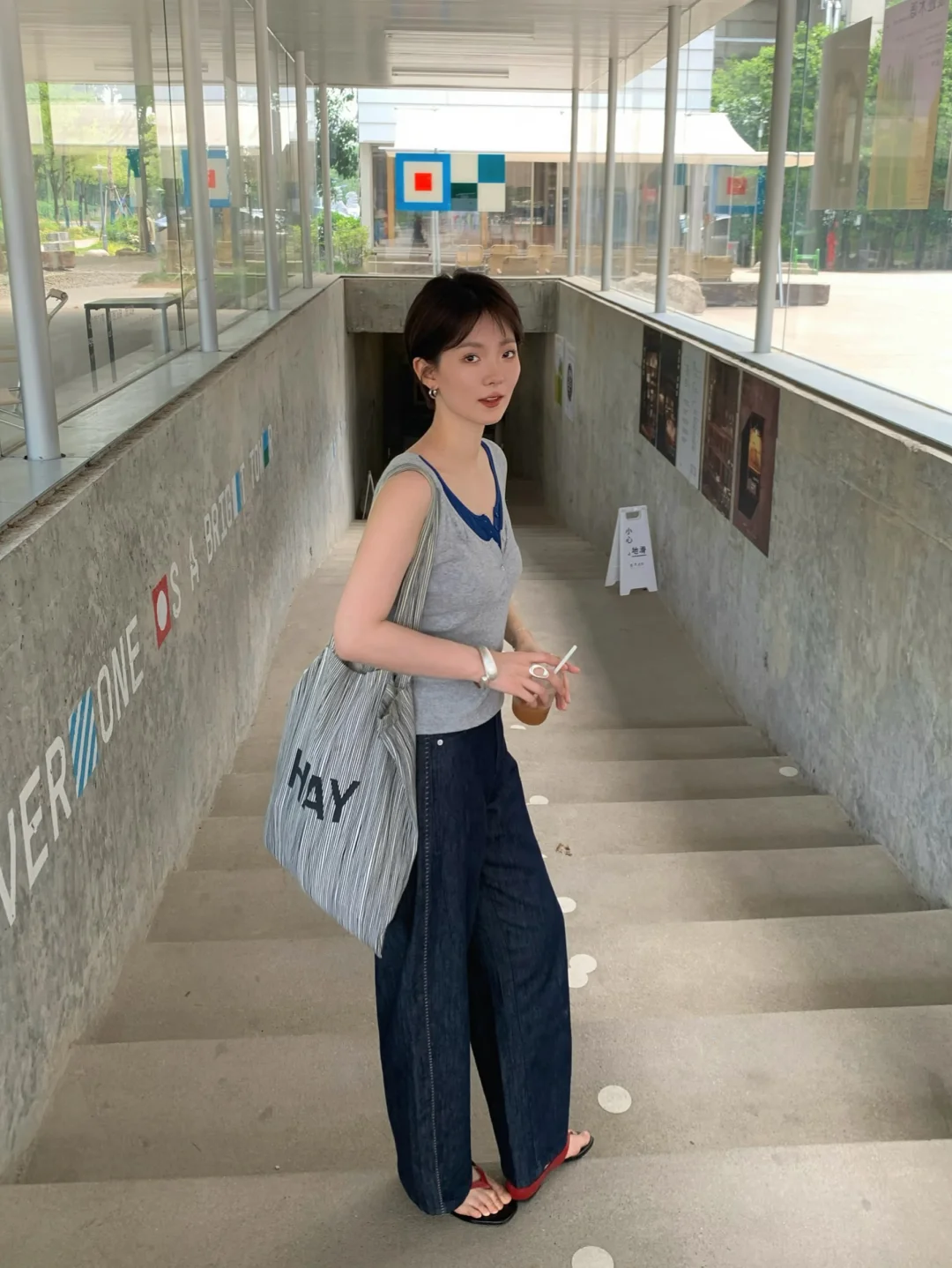 34了，还是简单一点好看！