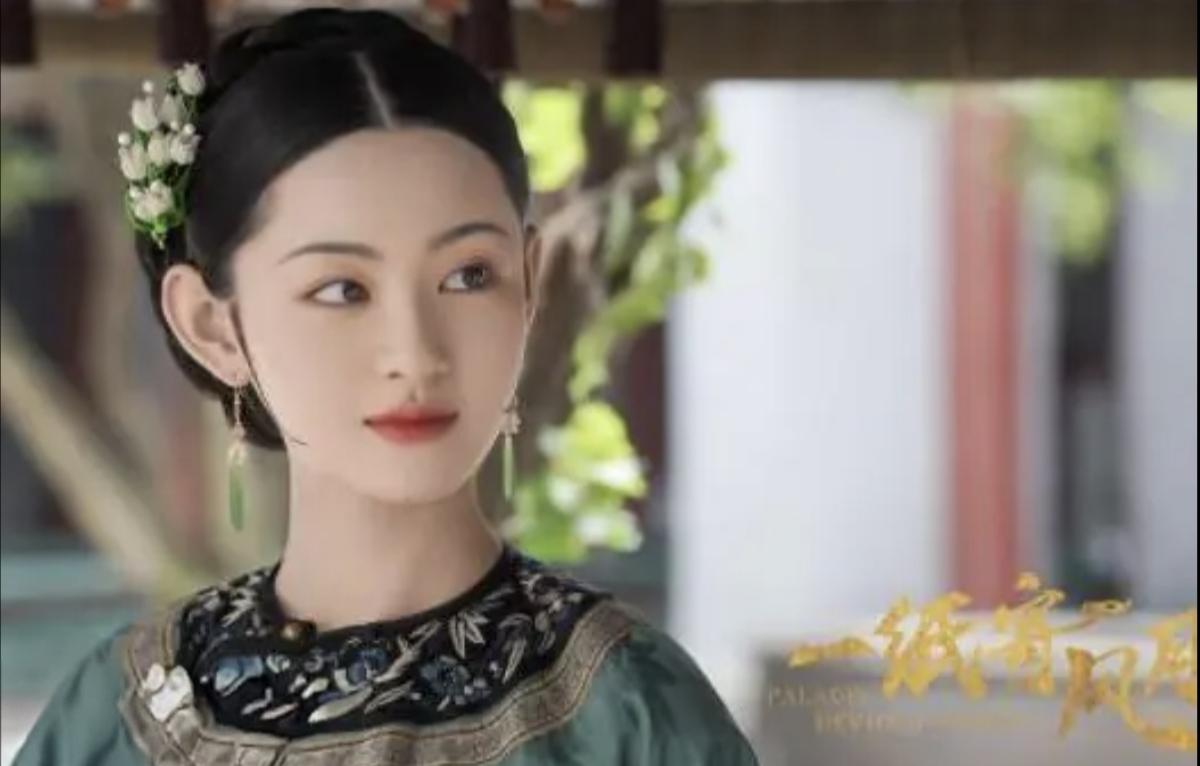 导演于正旗下艺人赵晴长得很漂亮啊，为什么有那么多人不喜欢她？（图片来源网络）