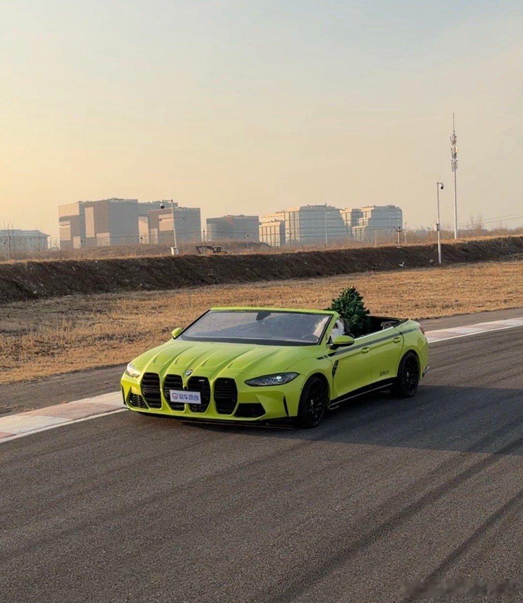 好像十二指肠溃疡了，昨天晚上疼死我了，老了，身体开始出毛病了