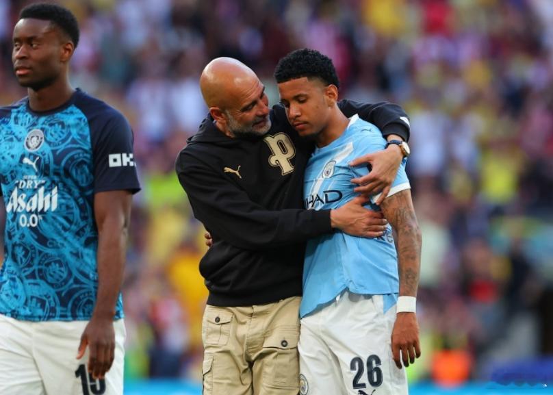 昨晚足总杯半决赛，曼城2-1战胜南安普顿晋级决赛。本场比赛萨维尼奥第58分钟替补