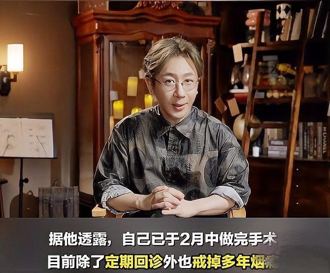 49岁的刘谦抗癌成功后再次亮相，揭秘为何不在线上获得更多关注。

49岁的刘谦在