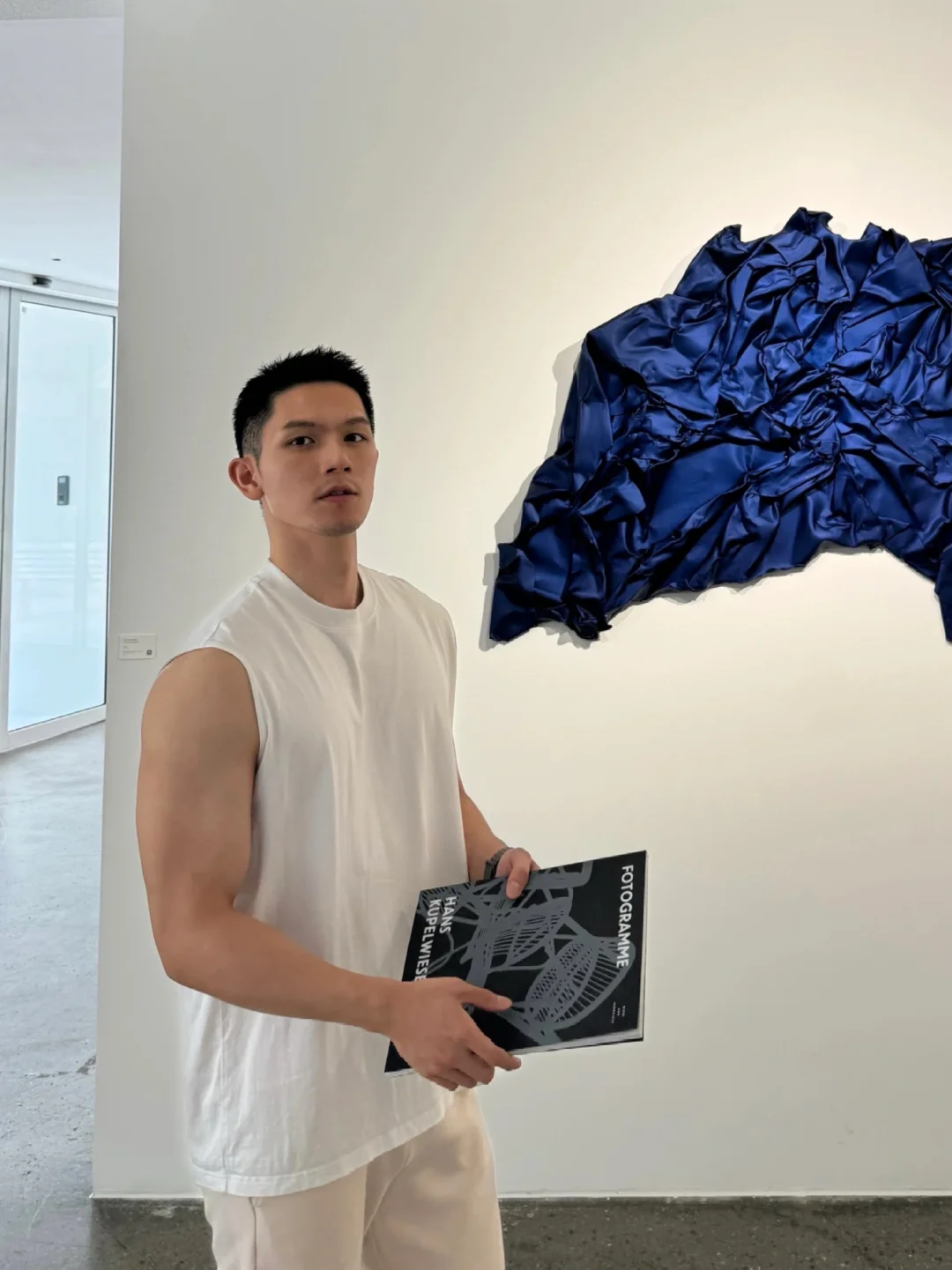 看看展 🚶🏻‍♂️