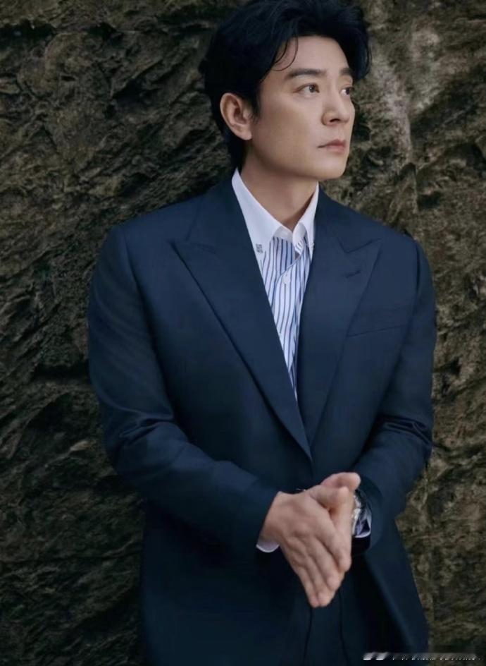 李光洁低音炮rap李光洁拖拉机帅成法拉利了反差感直接拉满，李光洁用醇厚的低音演绎