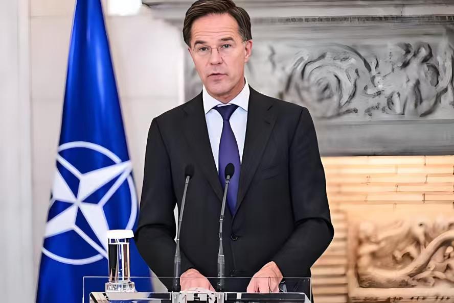 美国想要格陵兰岛，丹麦找英法德帮忙，其实也难以阻拦。就算找联合国主持公道，同样没