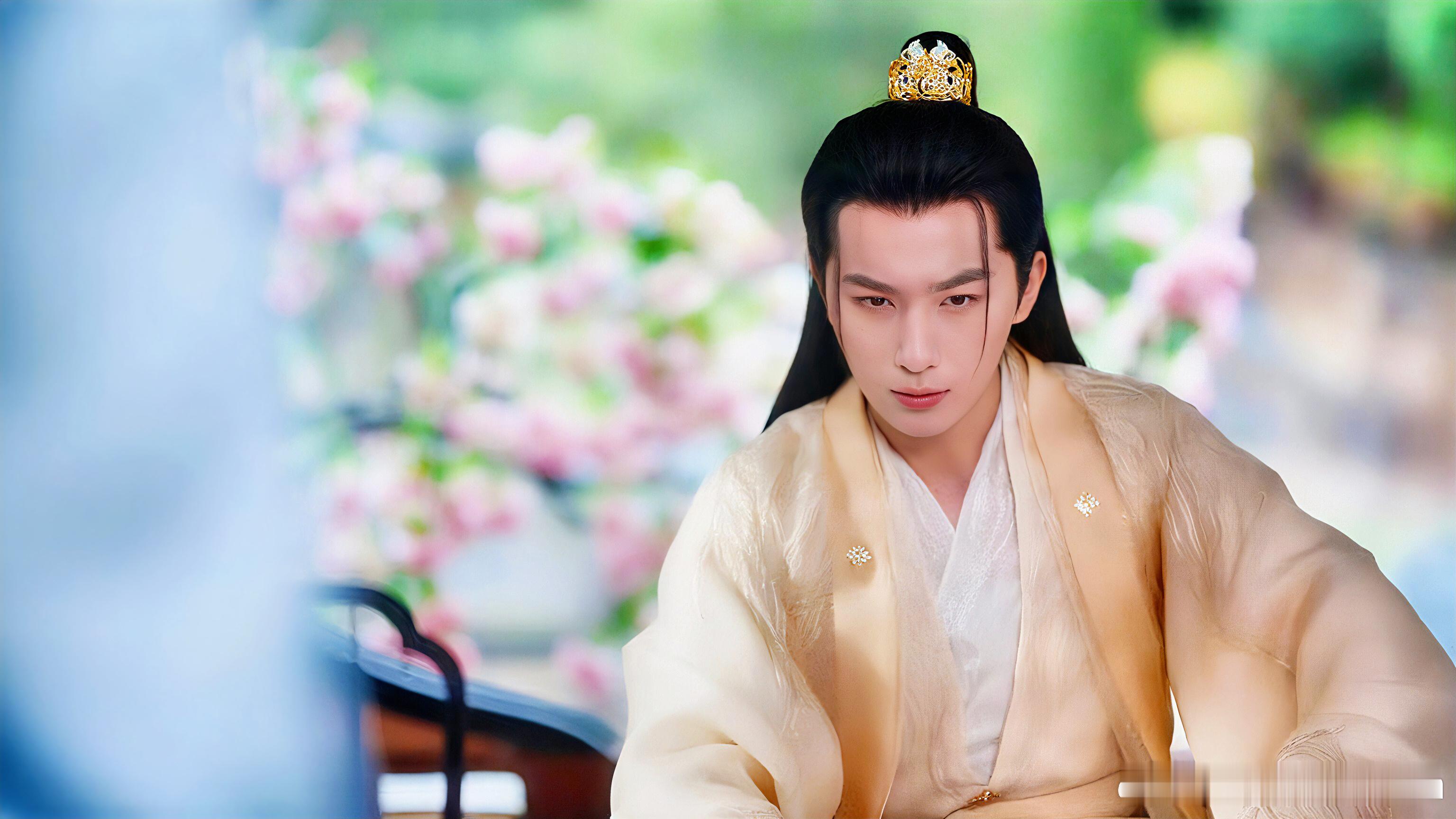 lhy  昨儿开播，前七集跑上来就让我糖分超标了，后面得糖分是不是还会更多啊