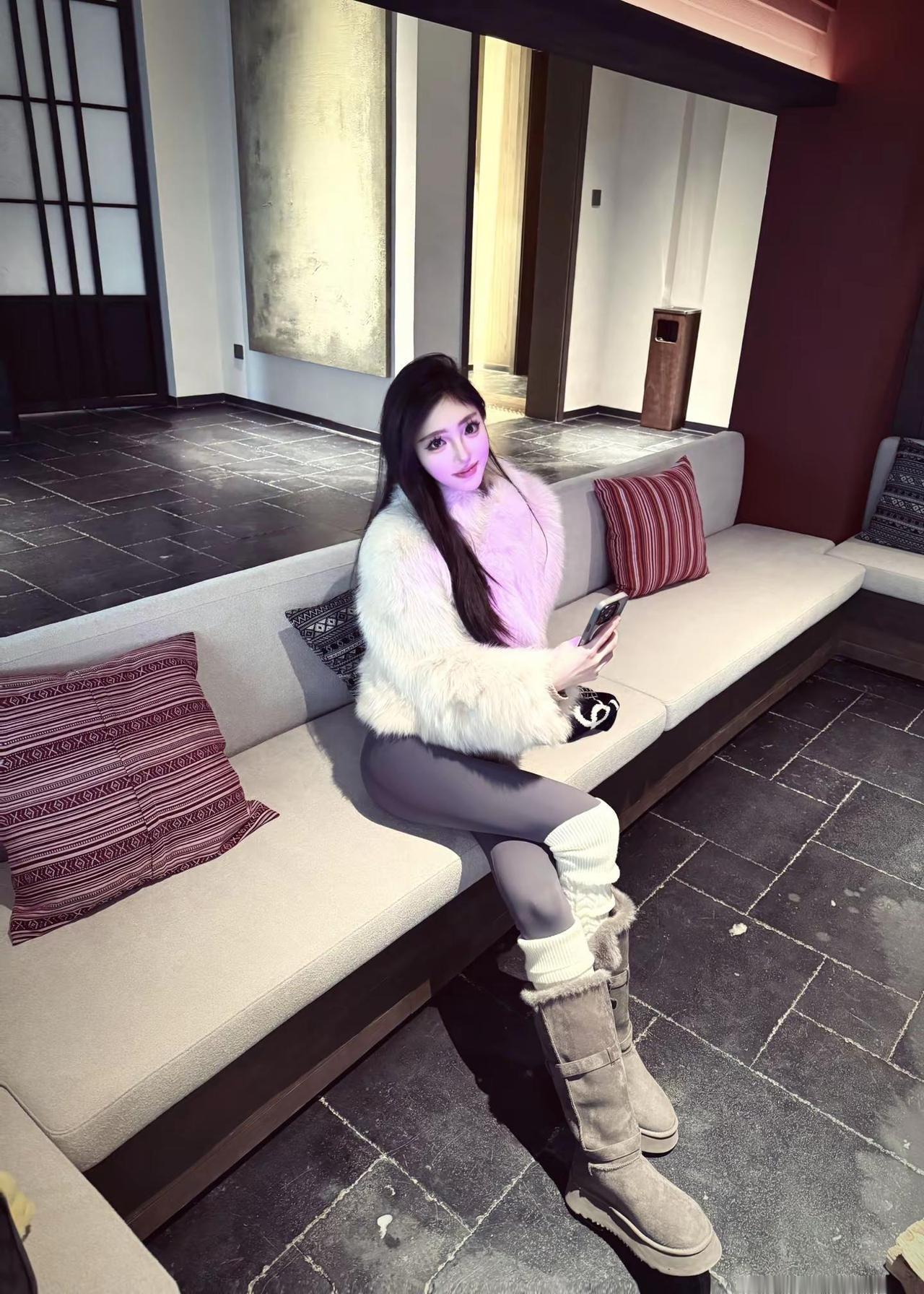 你分不清好坏 我懒得与你争辩。