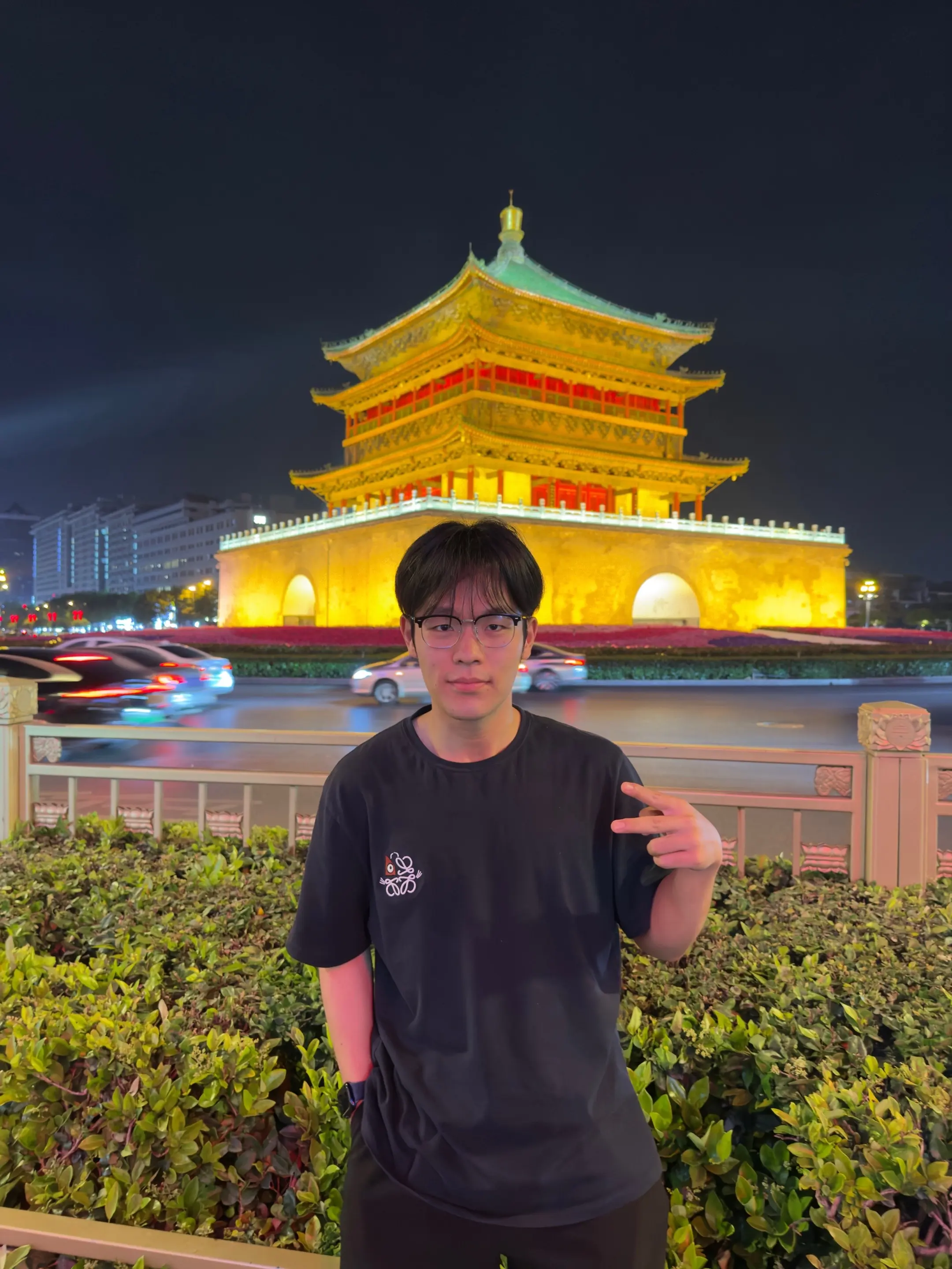 前奏太好听 所以翻出一张照片