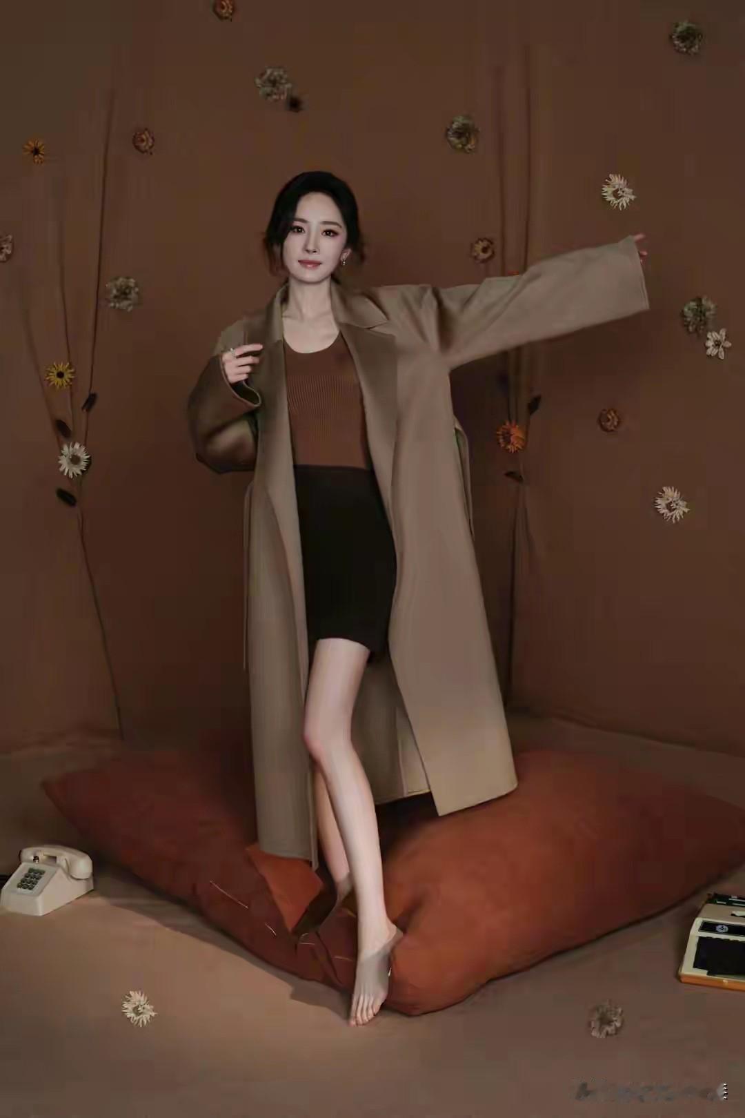 杨幂除了漂亮外，有代表作吗？
真心想不出来她是怎样红的，而且还是那么红！