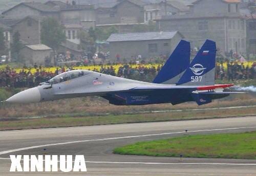 韩路赶尸游记落地张家界，著名的天门洞原来就在机场边上啊…小时候这个地儿给我最大的