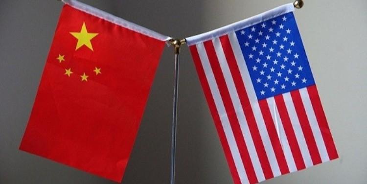签了！签了！中国和美国真签了！你敢信吗？中美关税还挂着25%，芯片科技领域掰得火