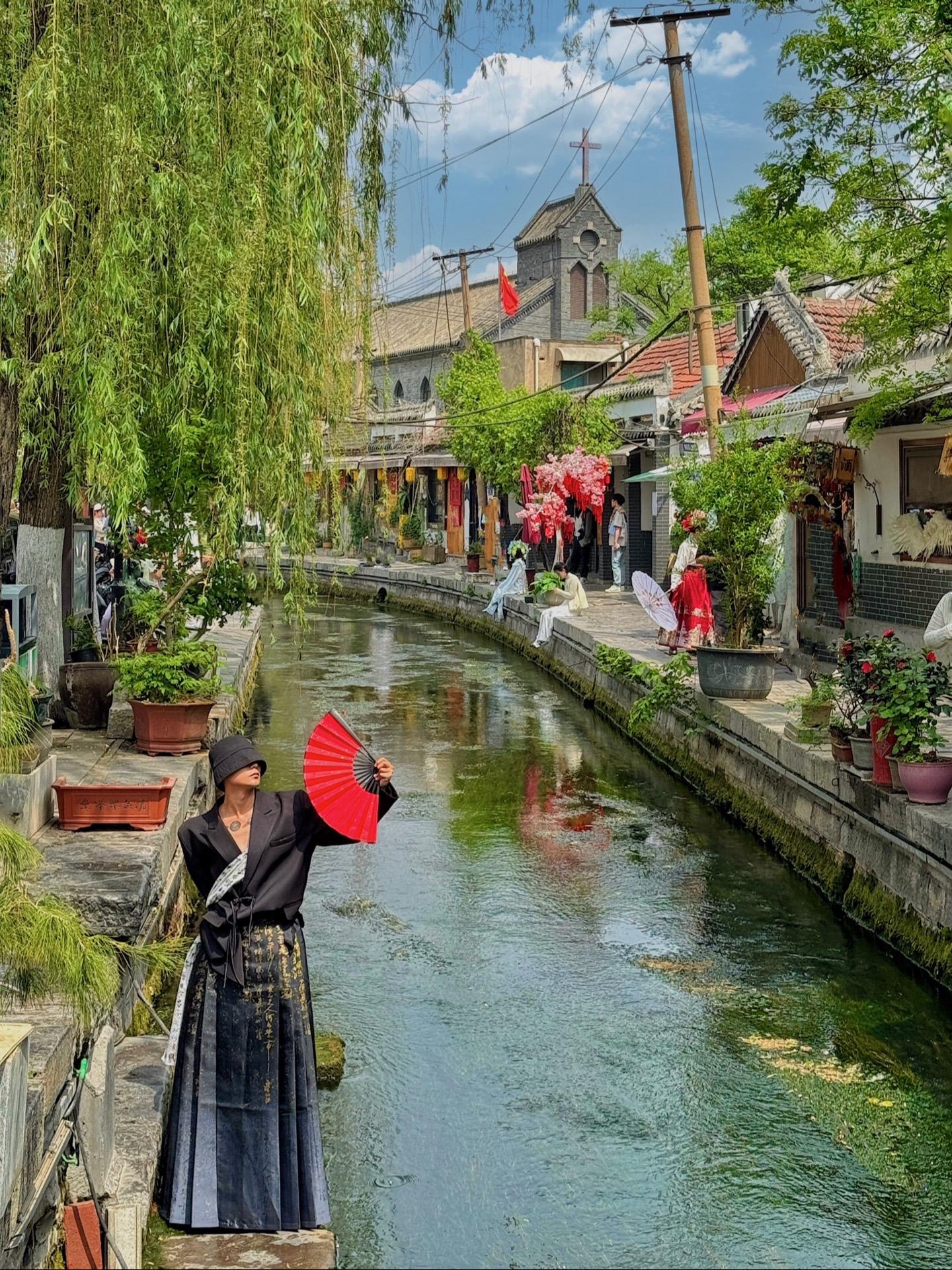 这不是下江南🌿这是真济南❗️。若到江南赶上春🌿 千万和春住 • 四...