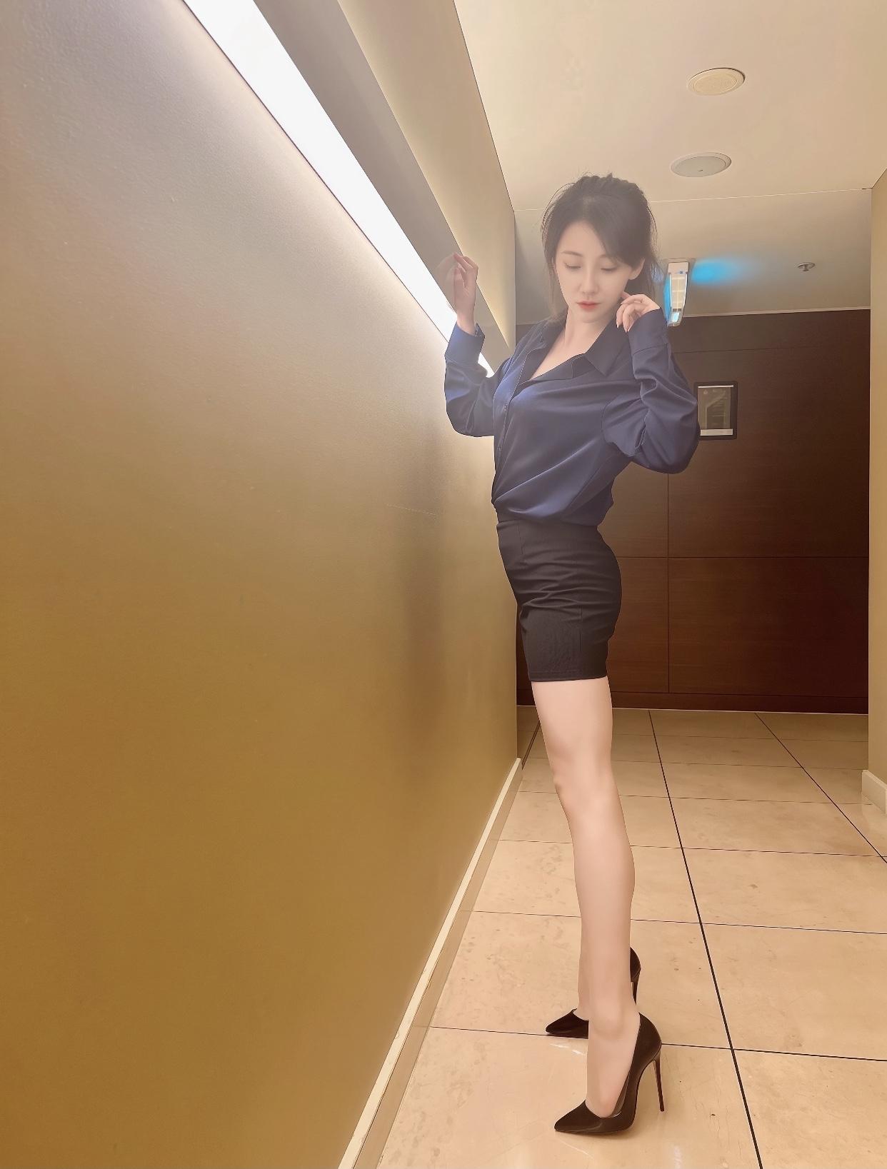 你见过最性感的女生有多性感有自信的女生，由内而外散发着性感的魅力。