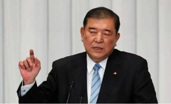 日本政客称：以前我们一直屈服于中国，但这次不行，原因很简单。日本前驻华大使垂秀夫