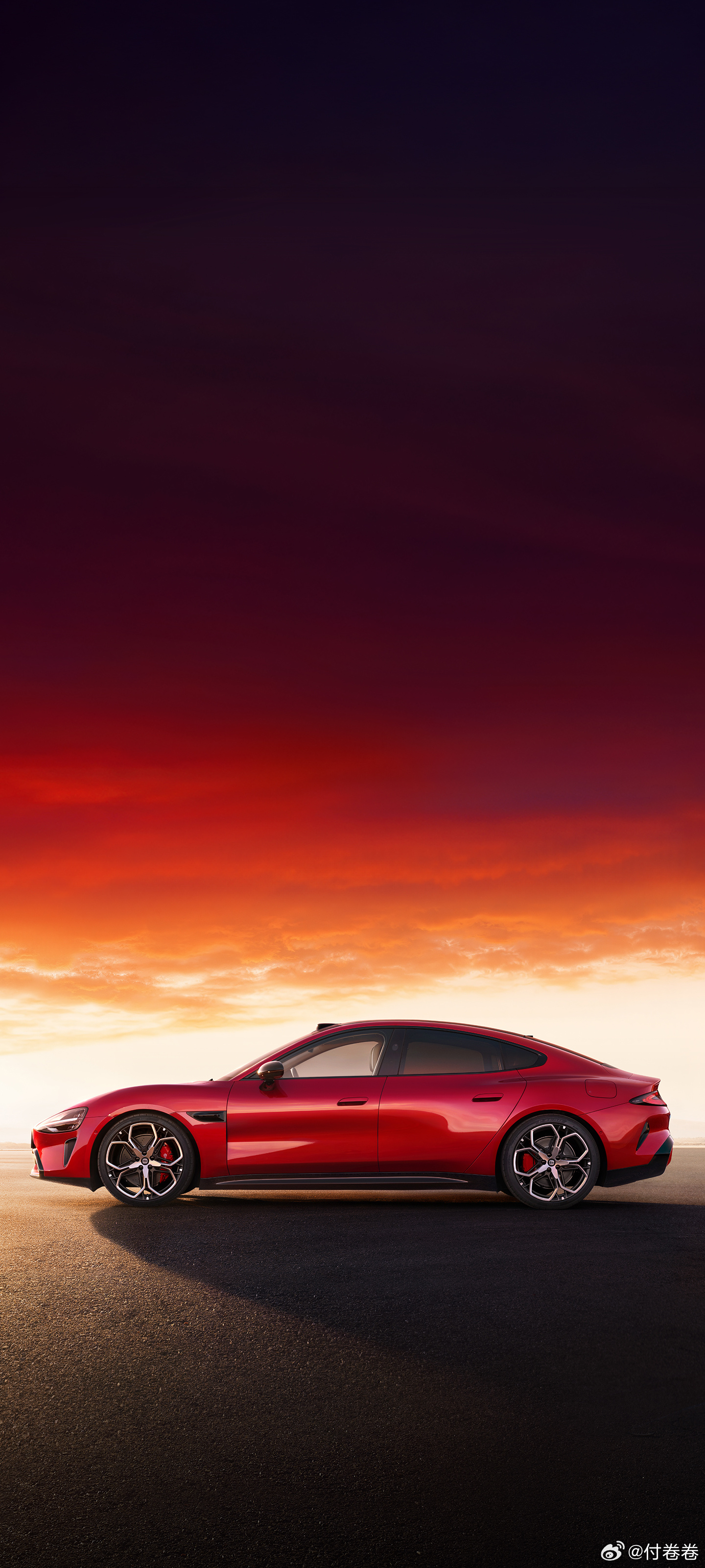 我有预感，明天雷总会开始公布新SU7的新情报了……是新颜色？还是新功能？或者发布