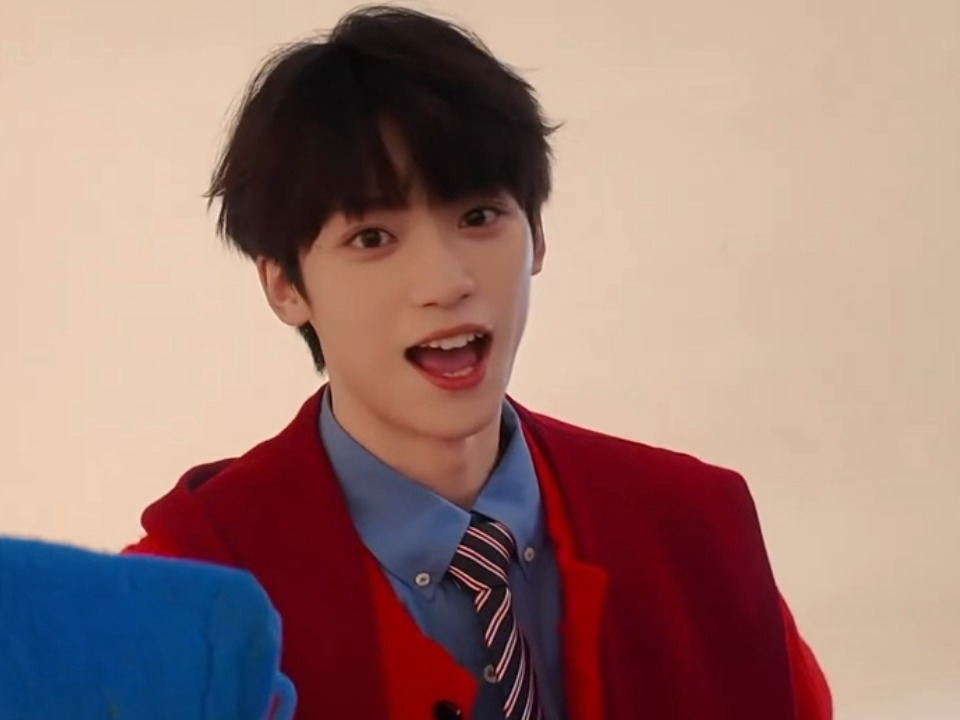 梓渝2026第一条vlog 2026第一个渝制朋友圈。梓渝肿么阔以那么可耐啊啊啊