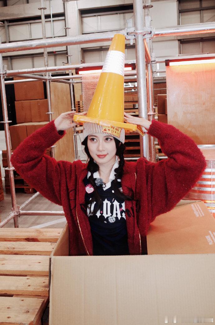 赵昭仪赵昭仪的解读能力像是开了挂合伙人高光时刻合伙人细节之中读懂深意，从简单草图