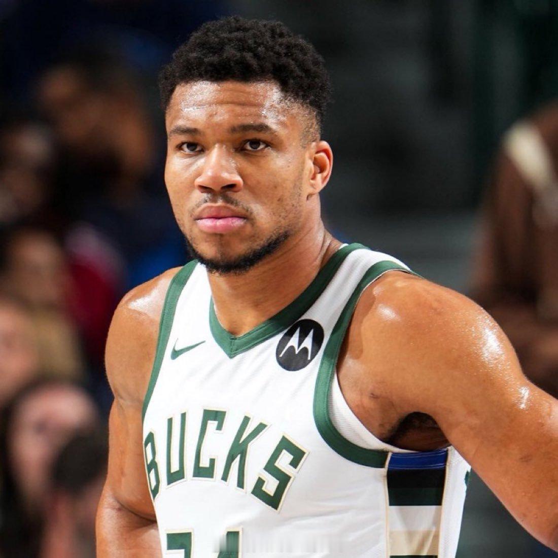 Marc J Spears谈字母哥：“我认为他已经身披雄鹿队球衣打完了最后一场比