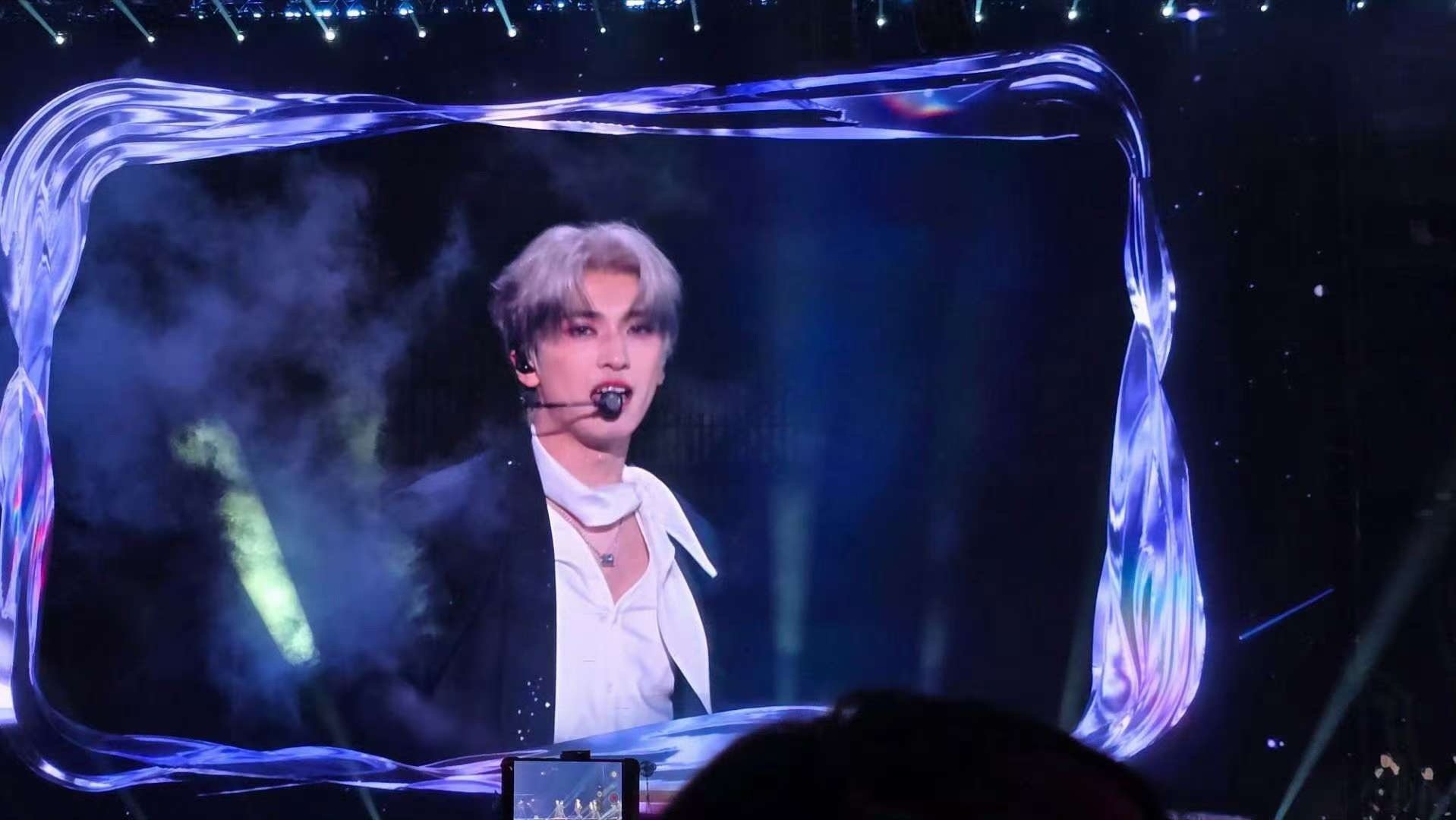 严浩翔新发色造型，帅的，