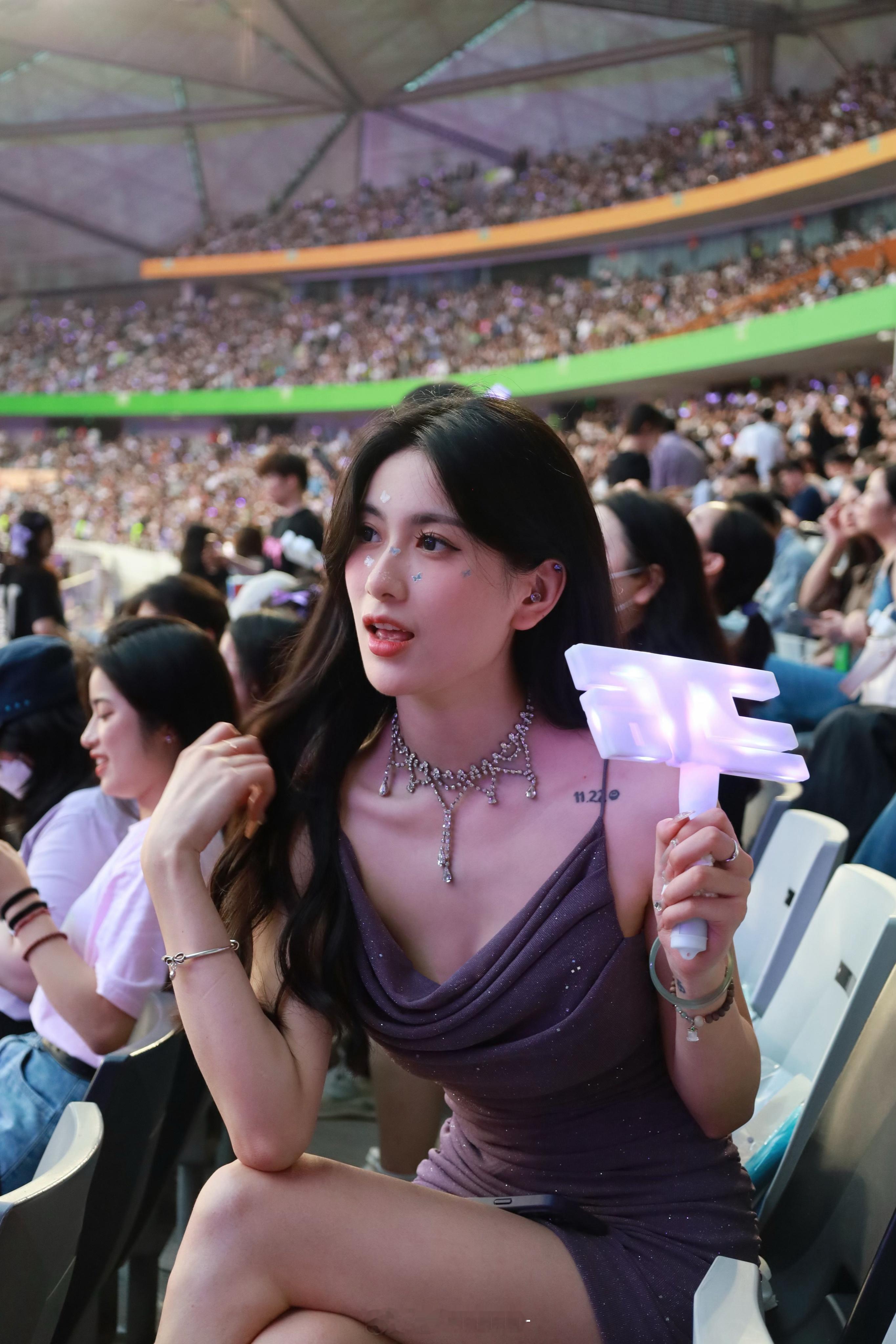 𝑱𝑱𝟐𝟎💜彼此圆满#林俊杰深圳演唱会#  ​​​