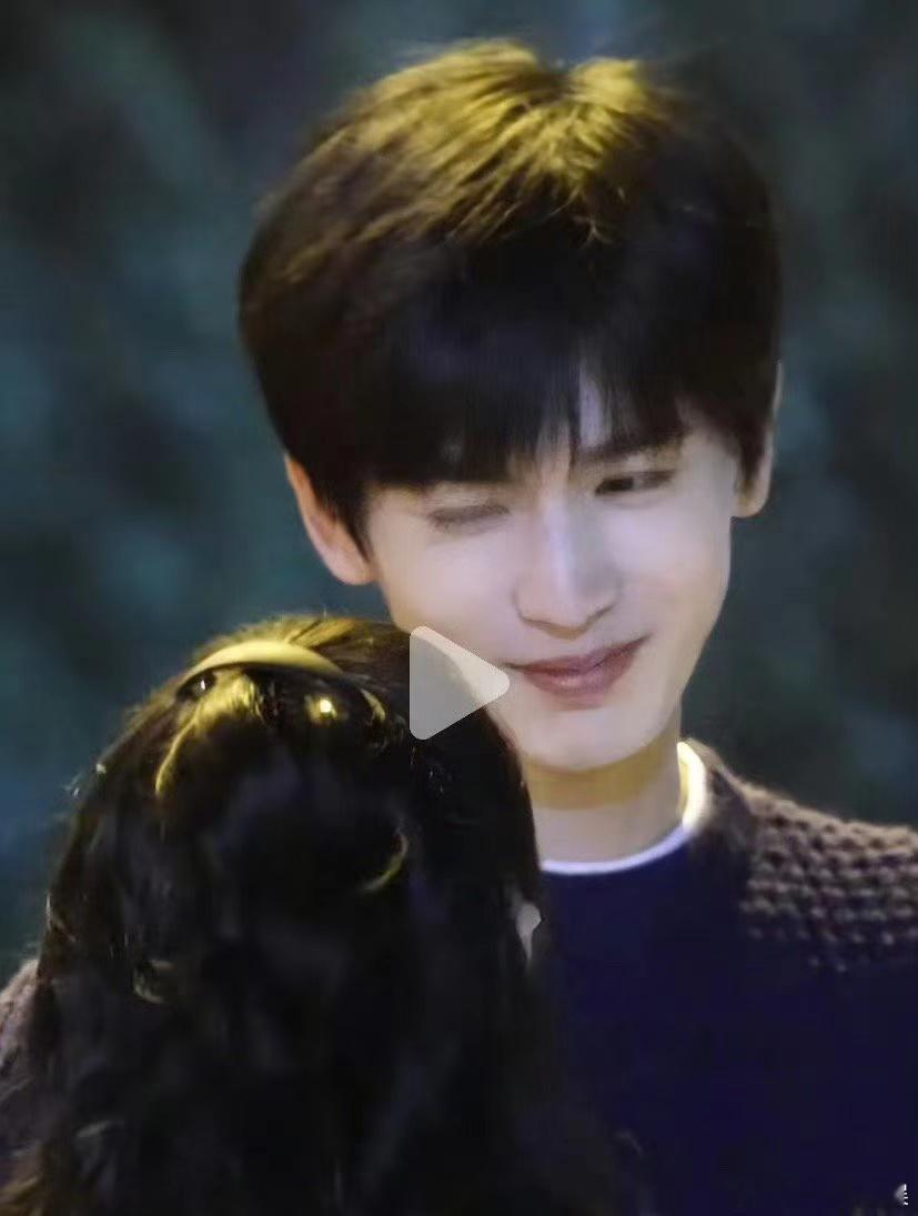 张凌赫的wink帅过成毅了吗？ ​​​