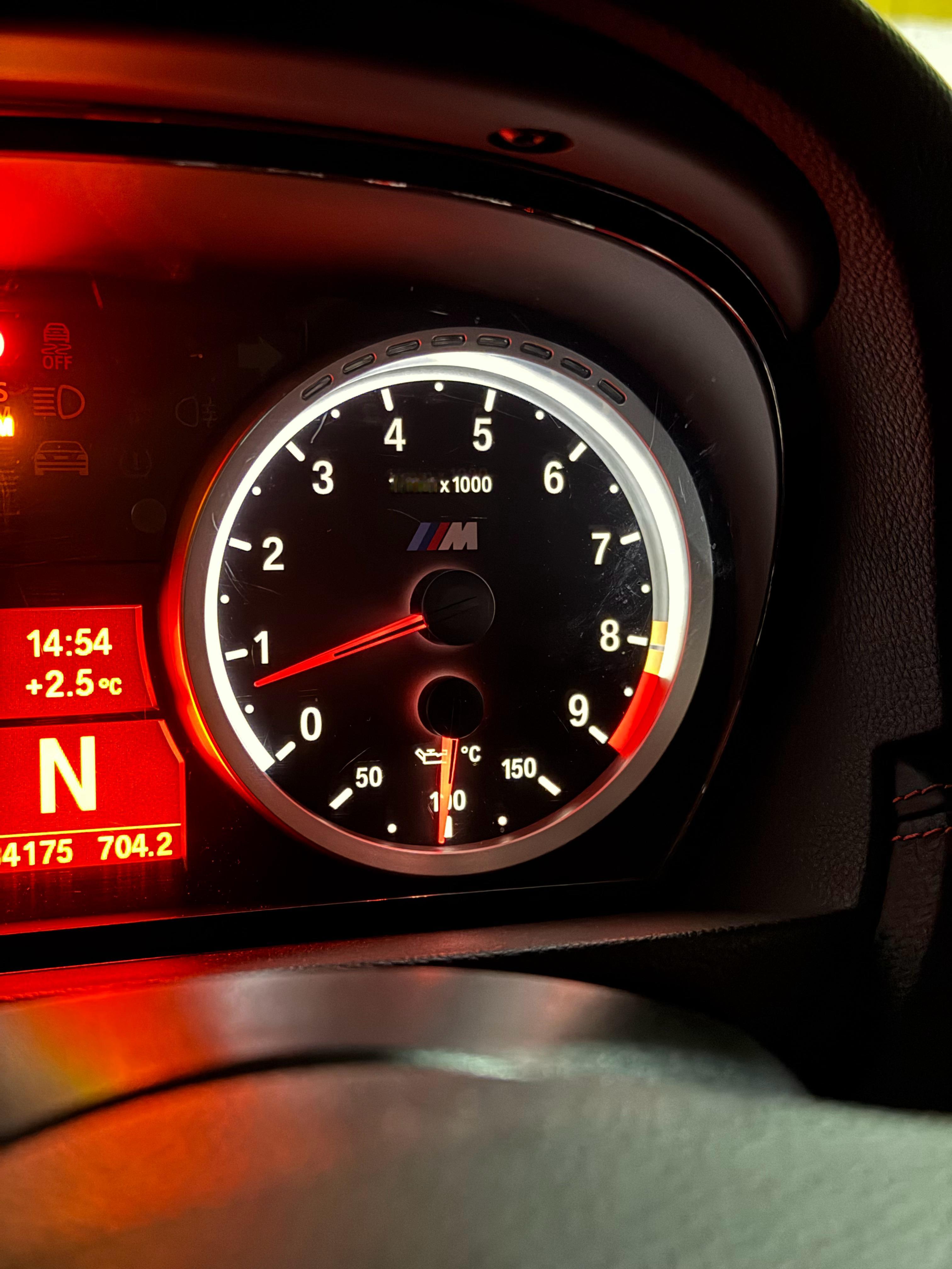 油液 对于老车的重要性如果你的车年头长了或者你买了一辆年头长的车如果你条件允许，