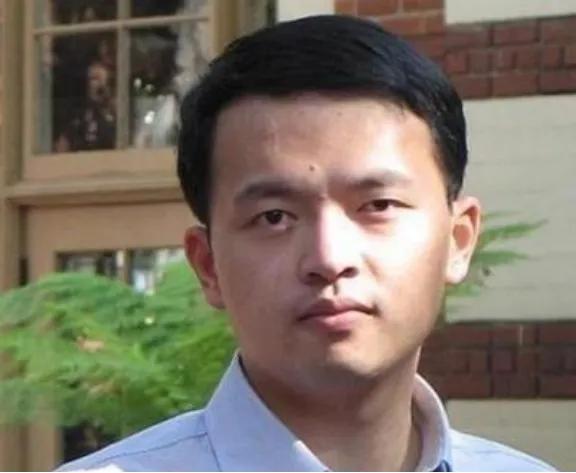 中国芯片专家张浩被美国icon以莫须有的 "经济间谍罪" 无理囚禁 9 年，刚一