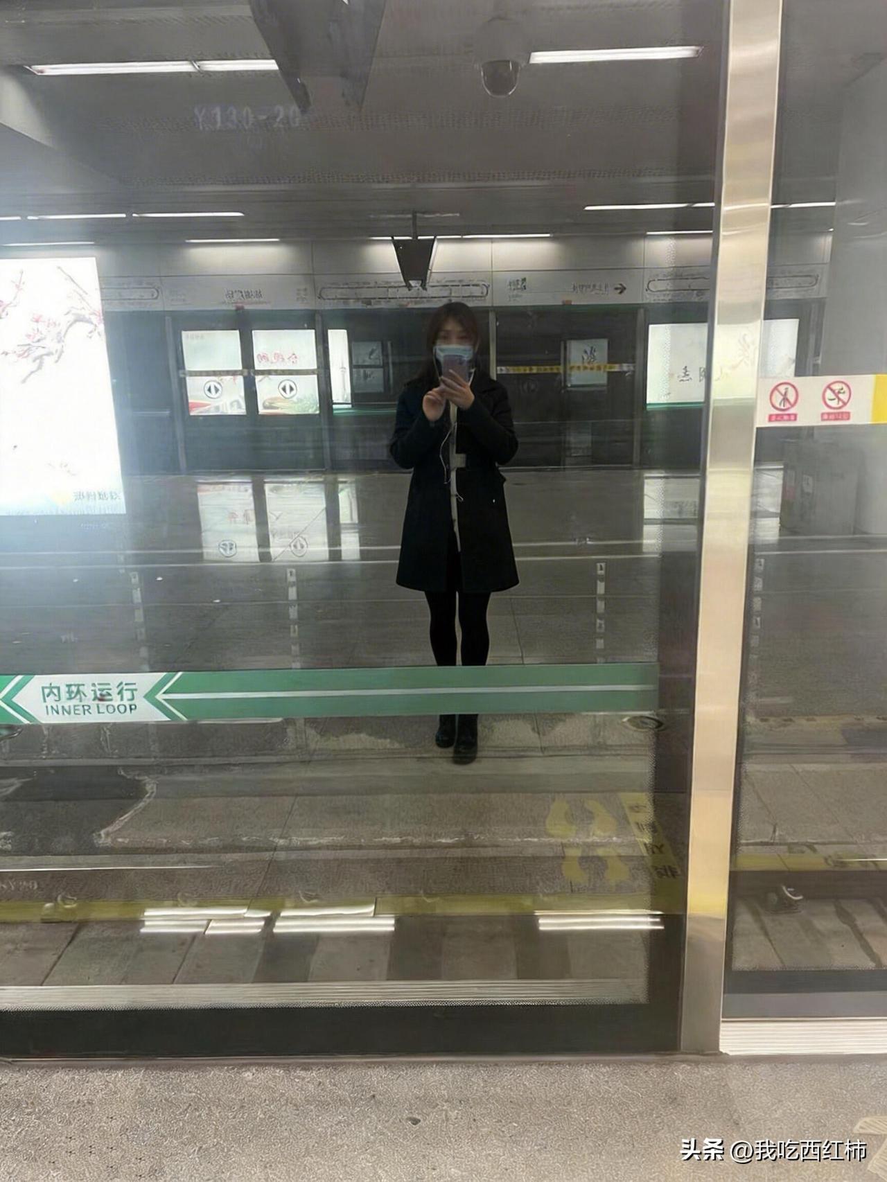 大龄剩女脱单
87年，未婚。身高168cm，体重55kg，性格温和稳重，重视家庭