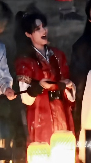 😲谁家的小鬼~ 