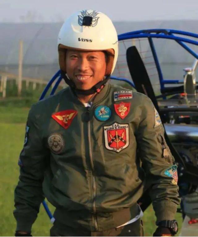 张雪师父曾数十次借钱给他【张雪师父发声：夺冠后两人通话泣不成声；曾数十次借钱给张