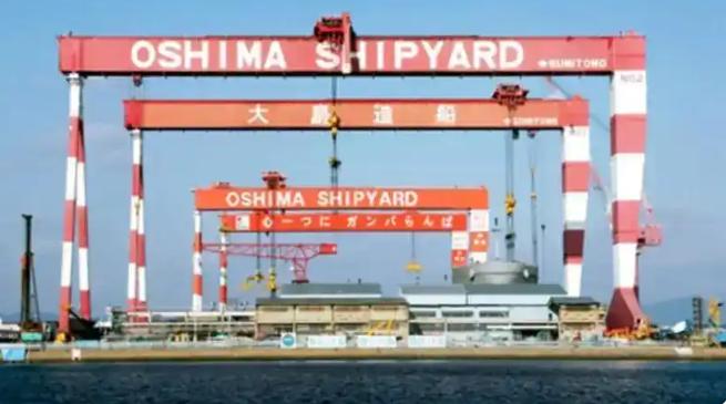 日本引以为傲的汽车与造船业，正被冰冷的财报推向悬崖。2025年，日本失去蝉联29
