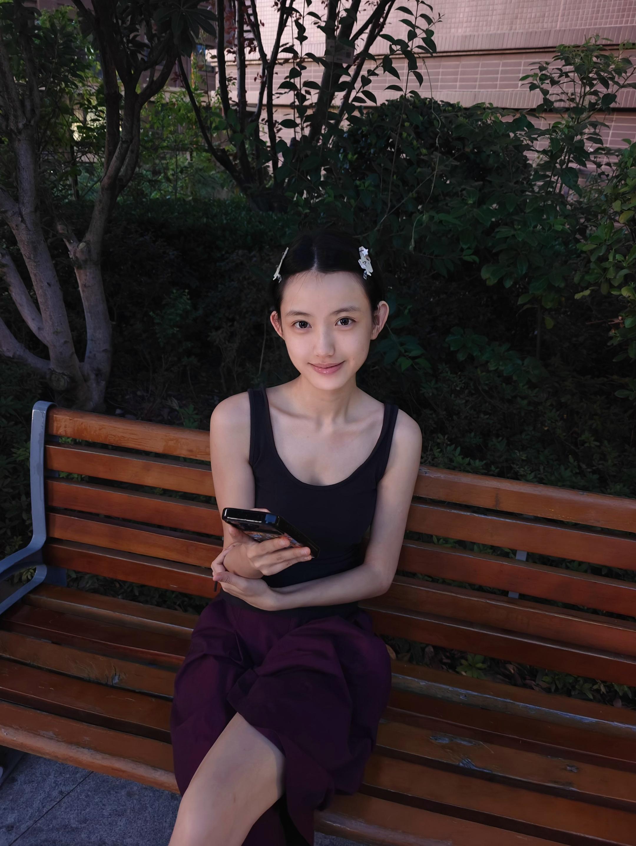 她说过了一个想听花言巧语的年纪