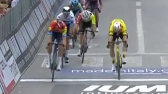 要素过多的第一赛段，阿尤索最后一个爬坡就没副将？奇科内领骑，说好的GC主将？阿伦