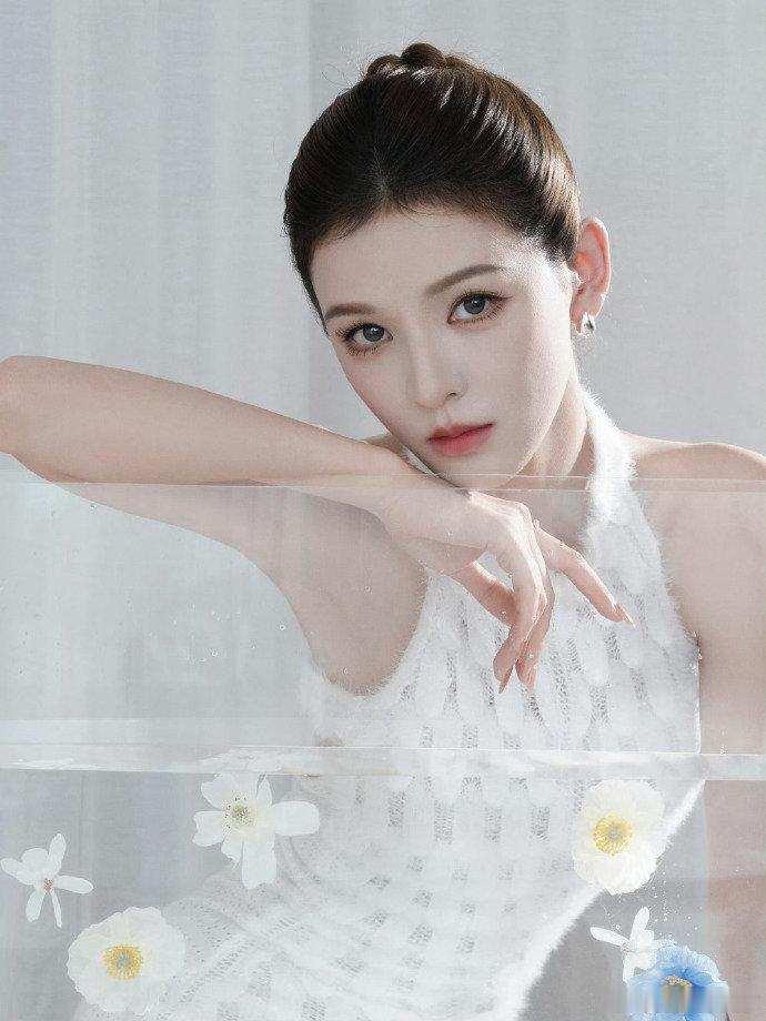 张予曦毕雯珺上恋综我是同意的张予曦[超话]张予曦和毕雯珺这颜值组合也太绝了！俊男