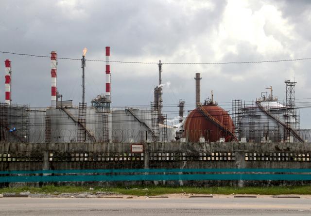 利雅得惊雷：十二国为何集体向伊朗“亮剑”？

3月18日的利雅得，空气中弥漫着硝