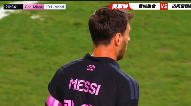 费城联合绝杀被吹越位 第61分钟，费城联合把球送进迈阿密球门，场边马斯切拉诺直接