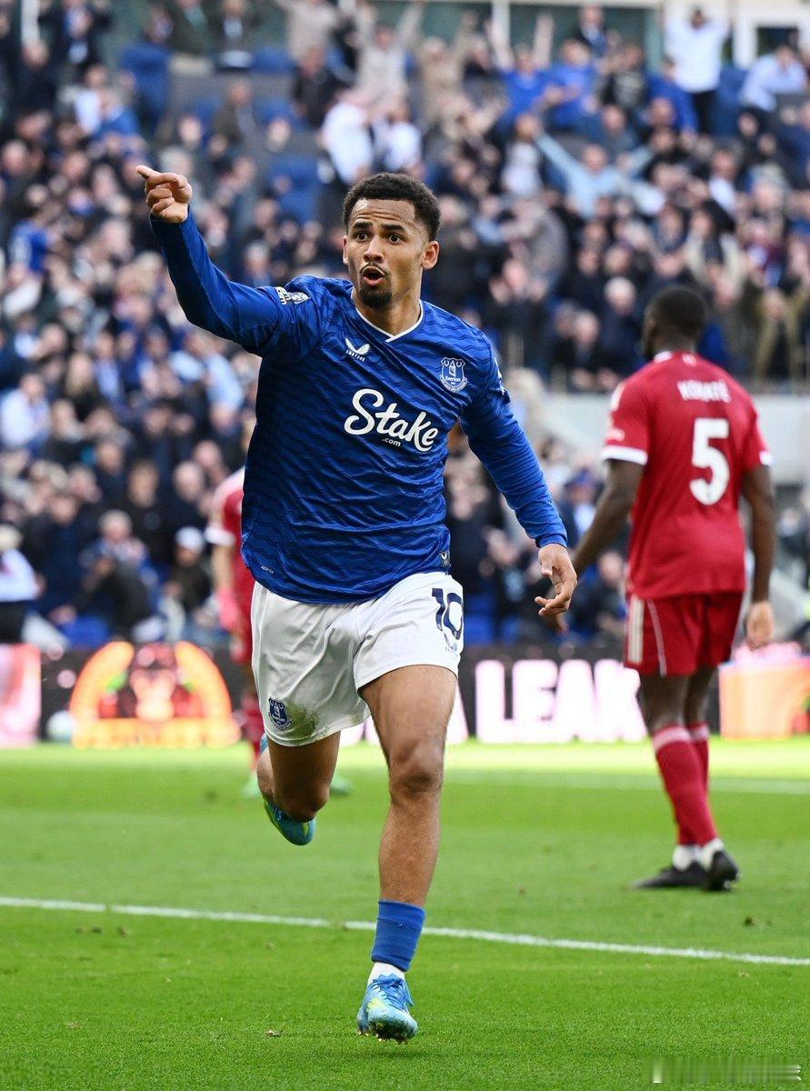 埃弗顿vs利物浦Iliman Ndiaye 