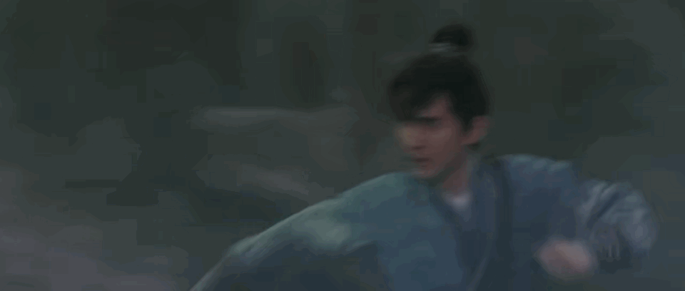 杨洋新剧成长是一次次告别韩立现在越来越谨慎，做什么都求稳，这跟以前比变化太明显了
