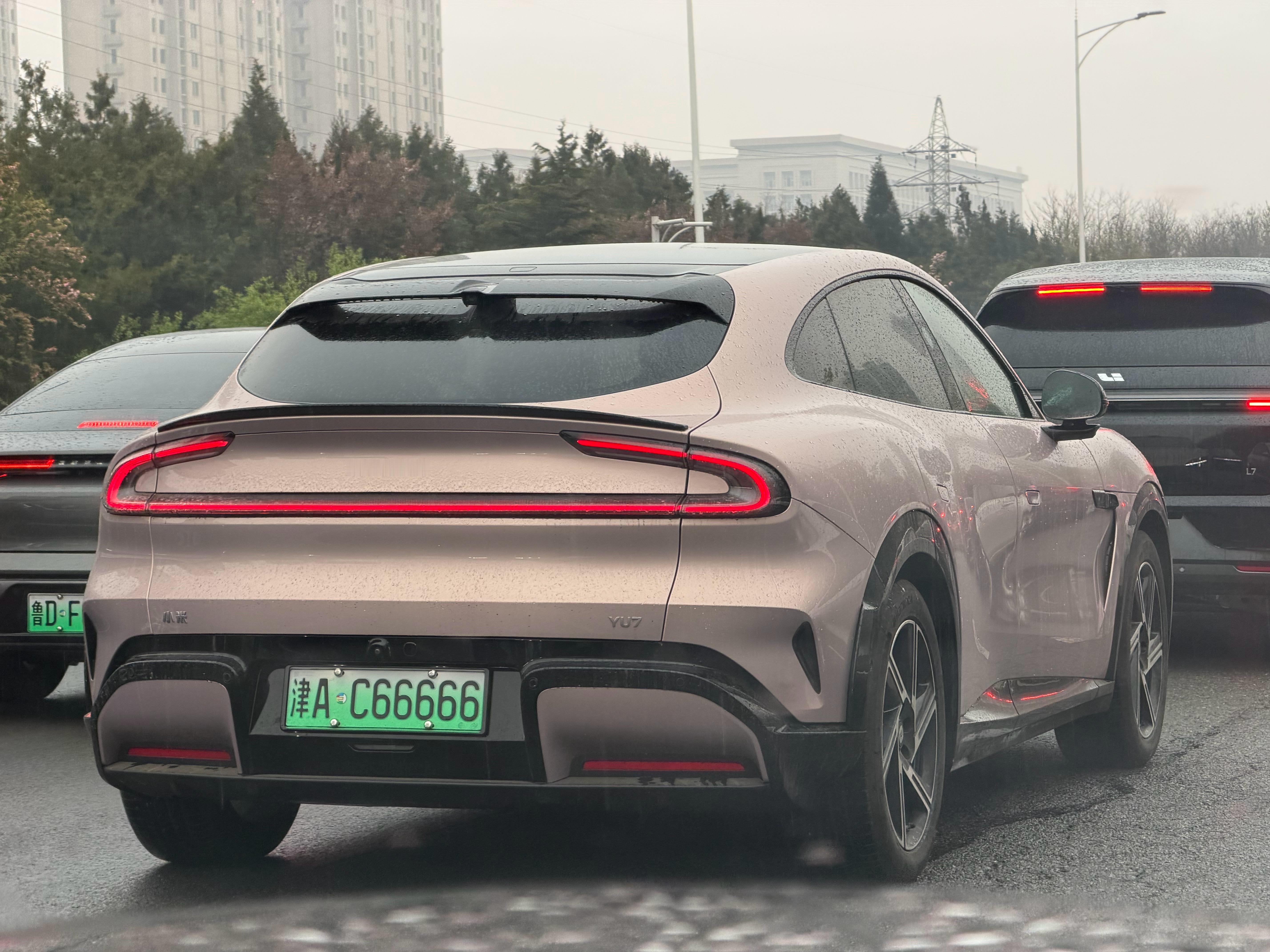 早！我还得买个电车挂我的37777车牌目前来看，卖MEGA是最错误的！ 天津