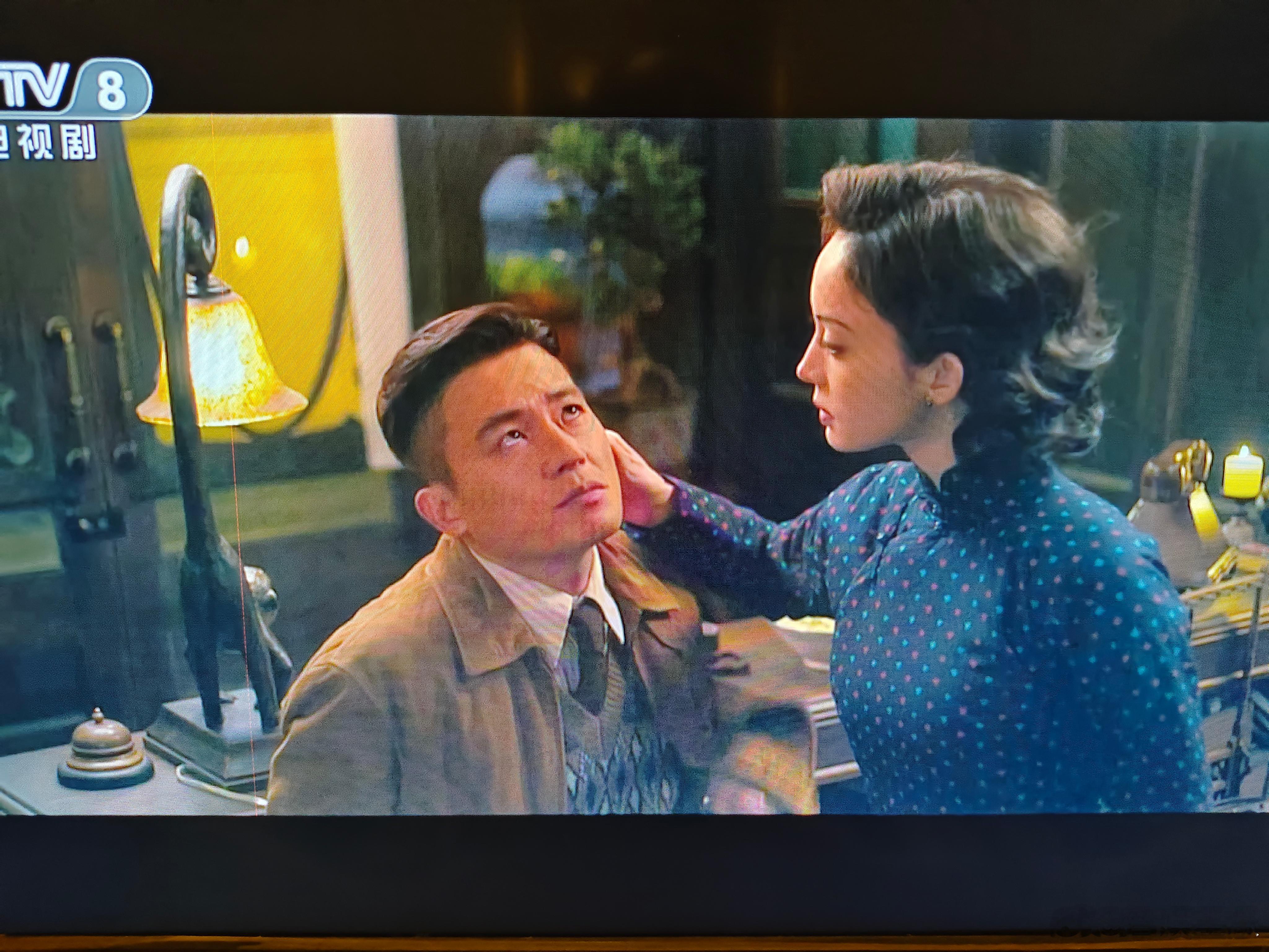 《醒来》阵容不错，但没拍出谍战剧感觉，江疏影用力过猛，古力娜扎拿了反差很大的角色