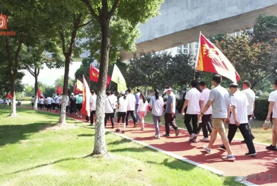 2024“孝感人游孝感”万人健步行下周日举行

为深入贯彻落实党的二十大精神﹐不