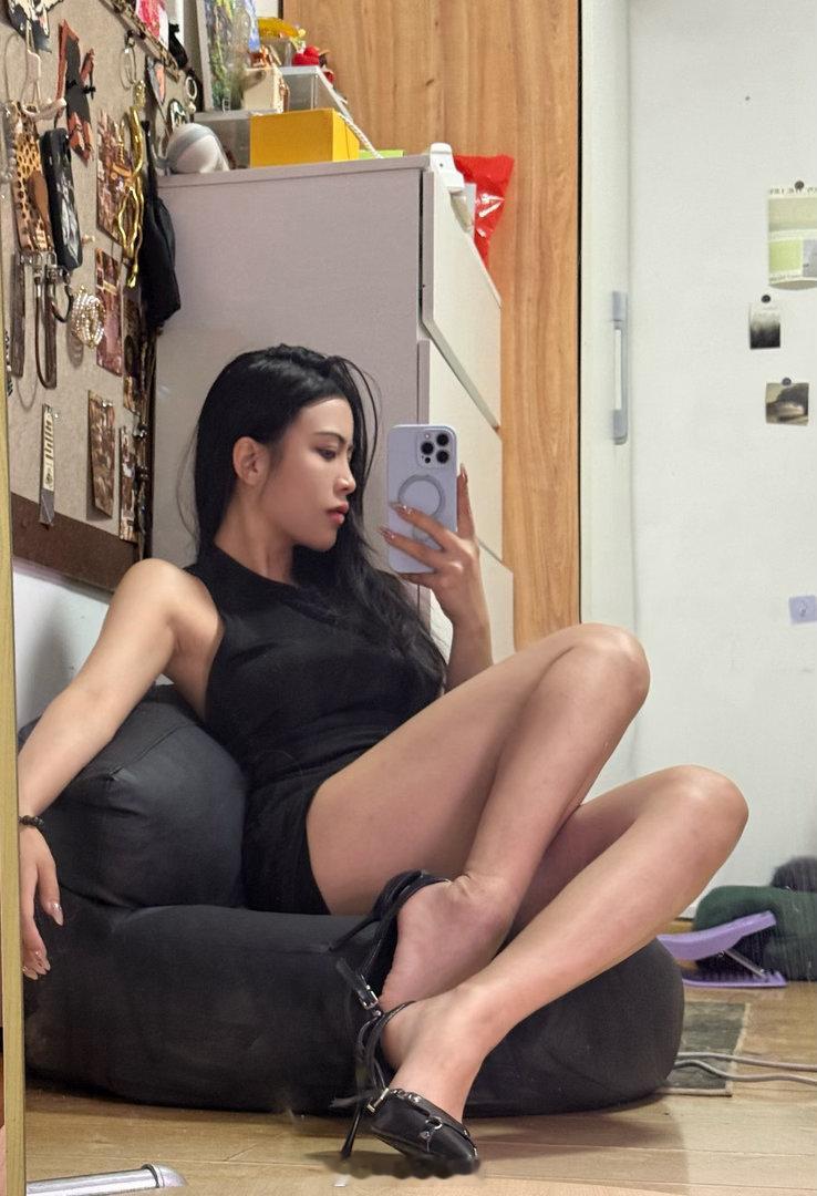 小御 
