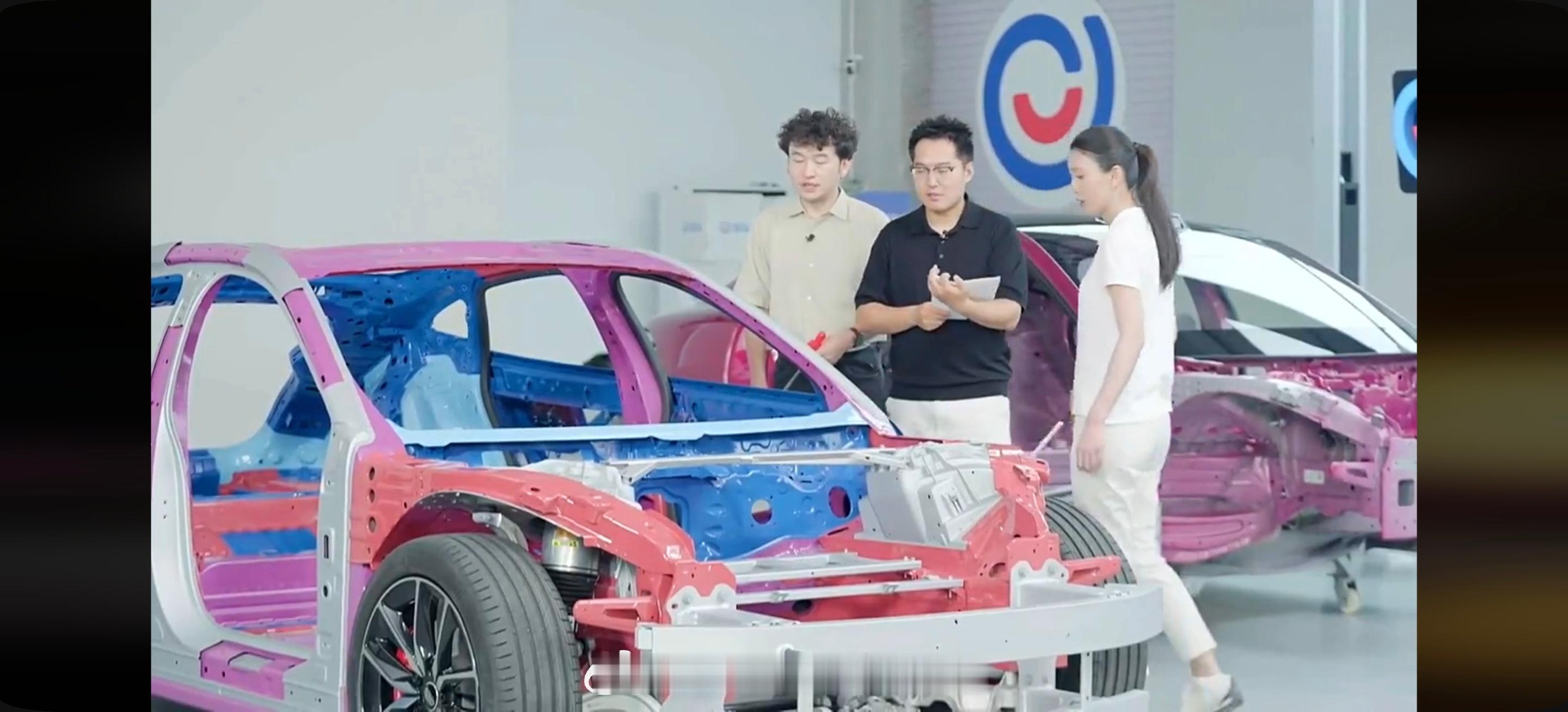 你没拆黑子问你为啥不敢拆，你拆了黑子说你这个肯定不是量产车。emmm……隔壁看到