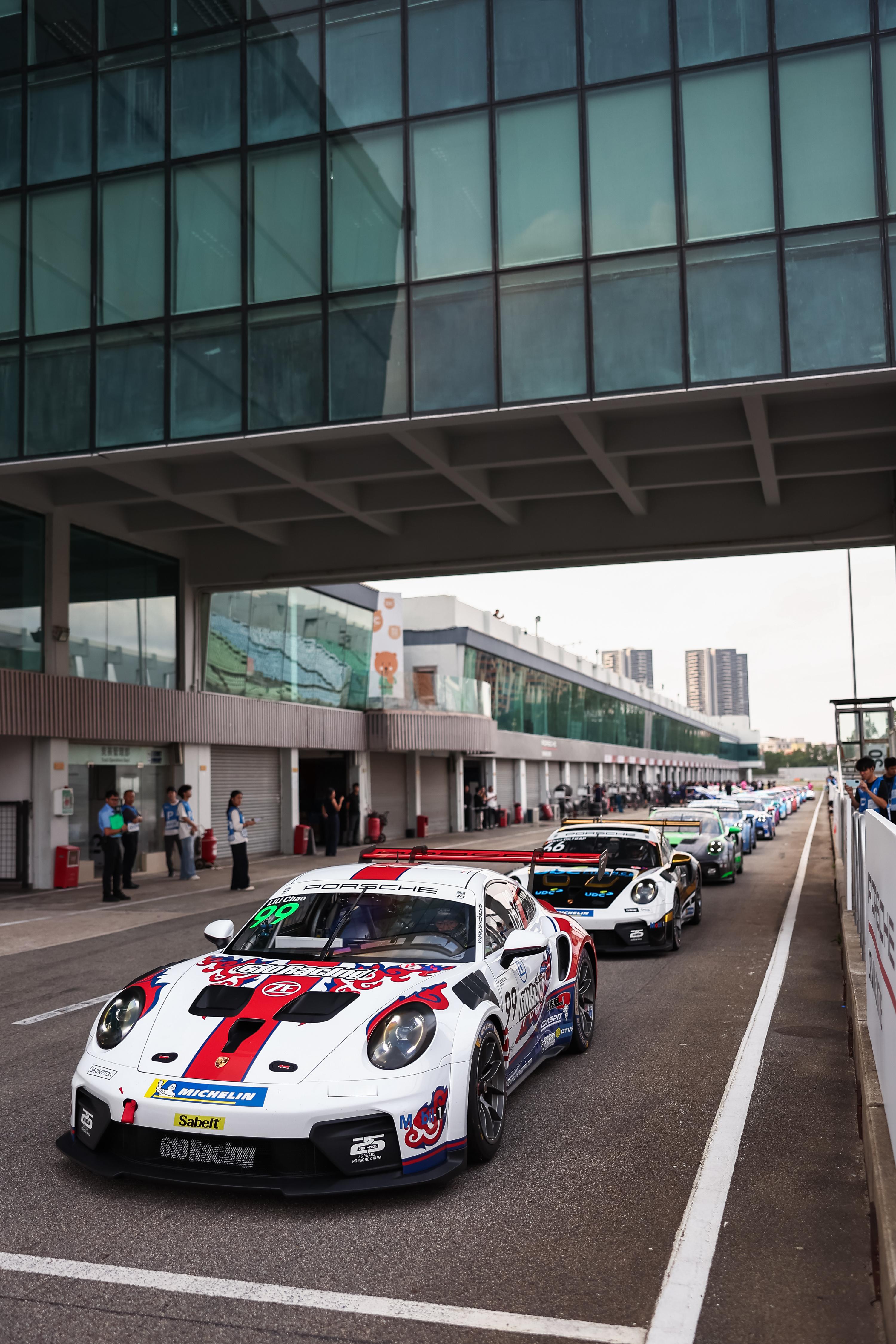 到珠海赛道现场观赛2026亚洲保时捷卡雷拉杯 珠海站，刚刚结束的排位赛又是马来西