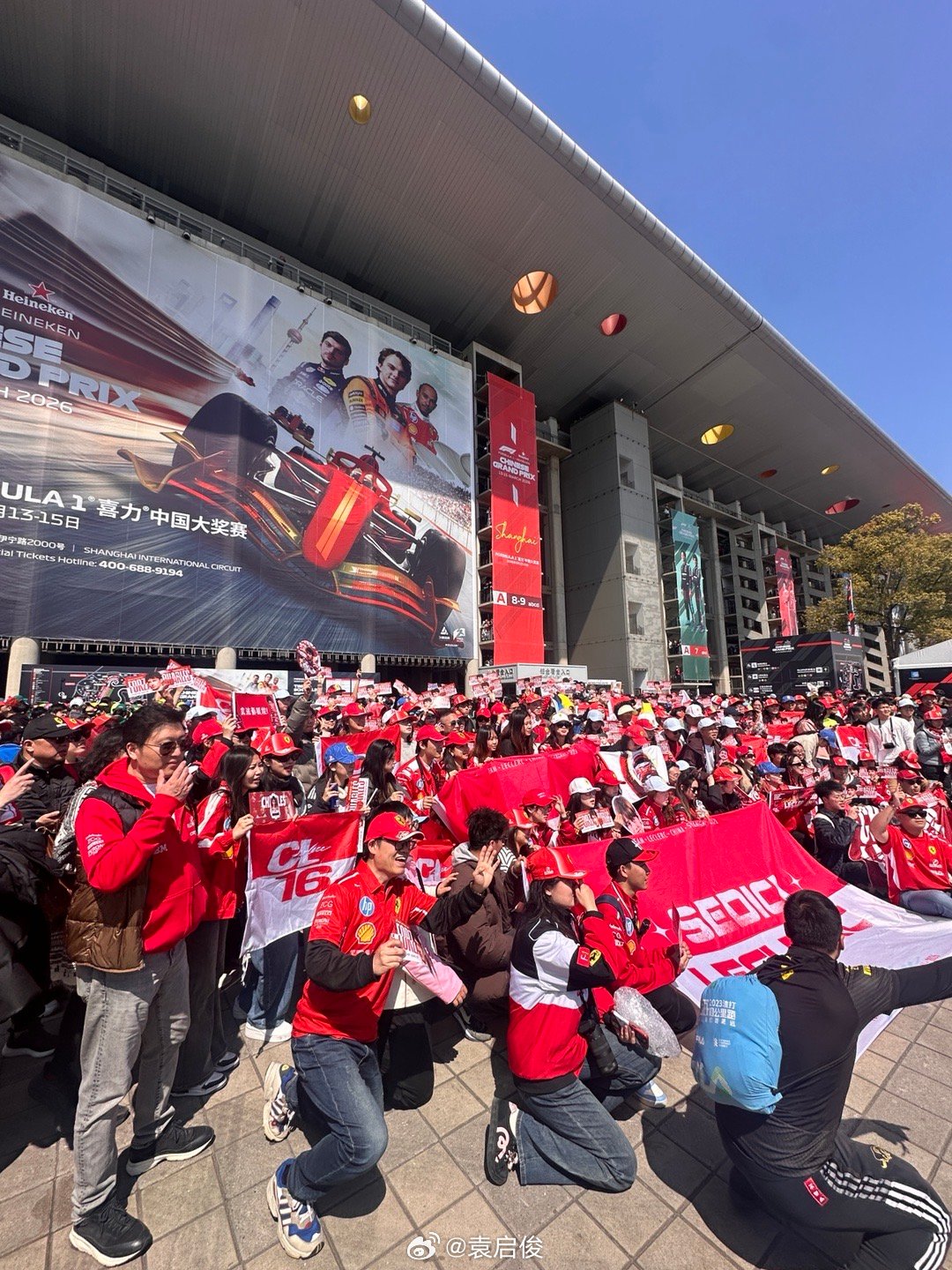 勒克莱尔女粉含量真多，长得帅就是好！