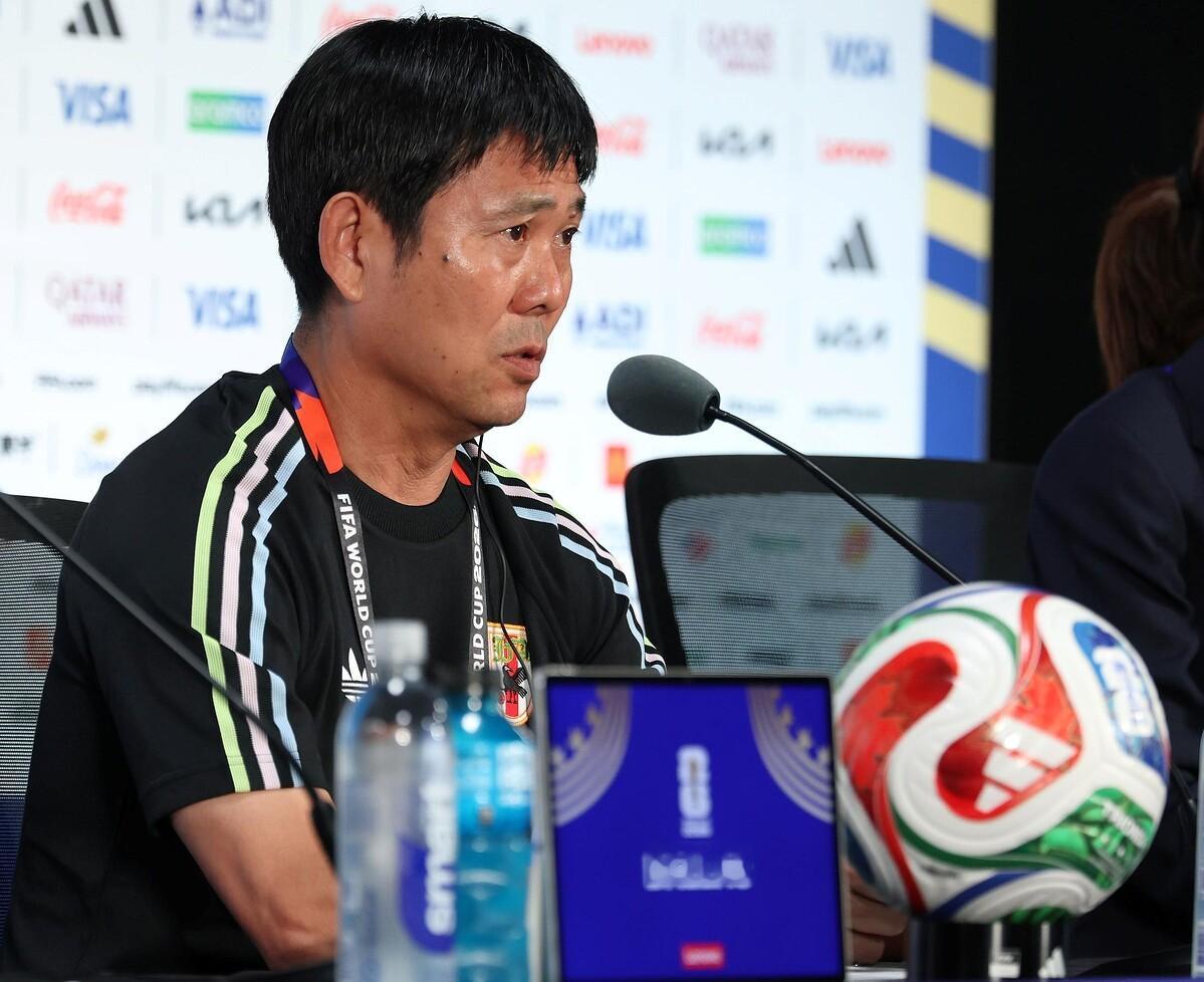 サッカー日本代表世界杯 【森保一含泪谈远藤航离队：对不起大家】日本队主帅森保一在