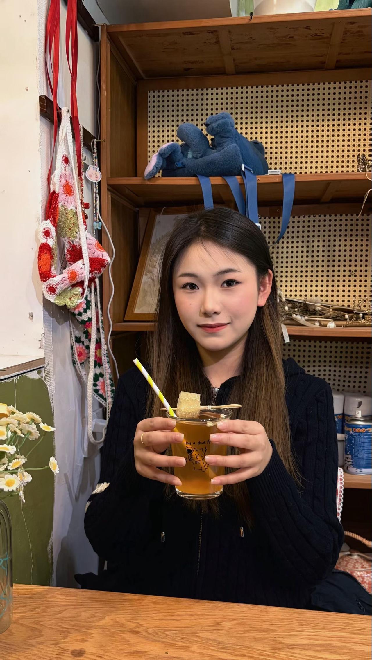 怎么穿搭才能显得简约且干净